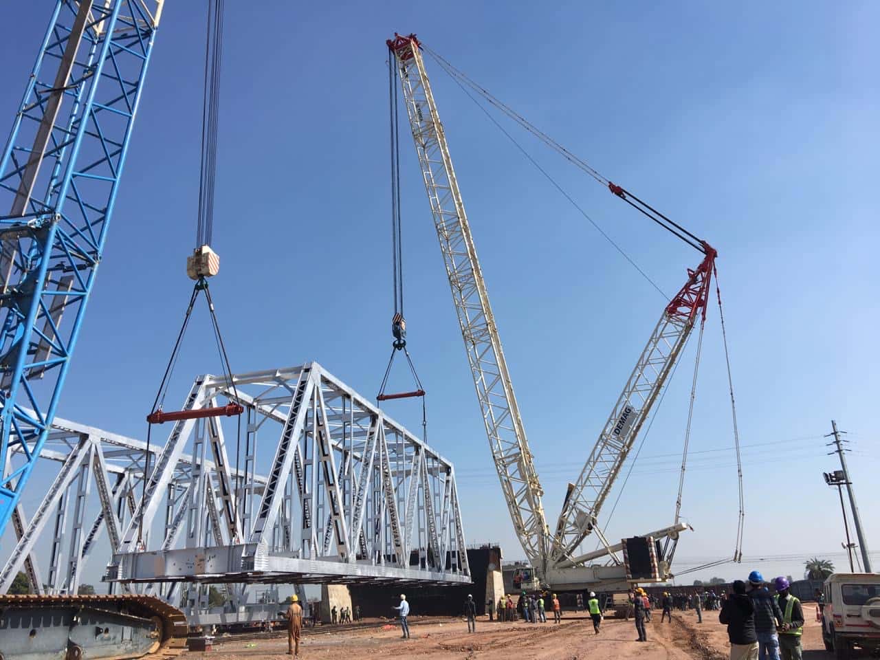 crane hire ghaziabad
